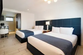 Waterside Hotel and Suites - Chambre