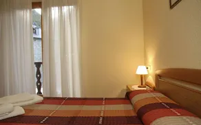 Apartaments La Llucana - Zimmer