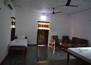 Falcon Jungle Resort - Habitación