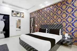 Osho Inn - Room