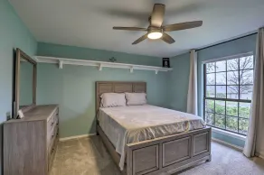Spacious Waco Home ~ 9 Mi to Magnolia Market - Rom