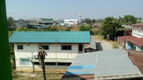 RuengsriSiri Guesthouse - Utsikt fra rommet