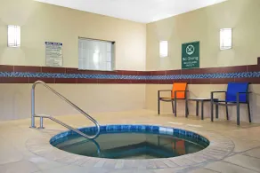La Quinta by Wyndham Pearsall - Piscine