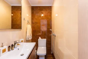 Villa Troules - Bathroom