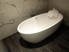 Hotel Monarc - Bathroom