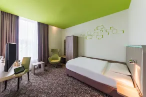 Park Inn by Radisson Neumarkt - Room