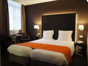 Flanders Hotel - Room