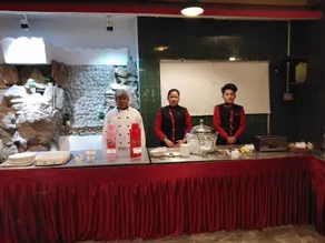 Hotel Flora Fountain - Restaurant