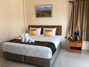 Lampang Green Garden Resort - Chambre