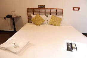 LA VILLA CREOLE - Room