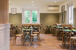 Hôtel Kyriad Plaisir Saint Quentin En Yvelines - Restaurant