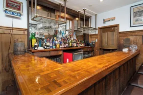 Grey Bonnet Inn - Restaurant