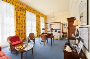 Unique Hotel Innere Enge - Room