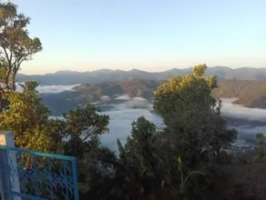 Cherry Guest House, Dunagiri Hills, Almora - Utsikt fra overnattingsstedet