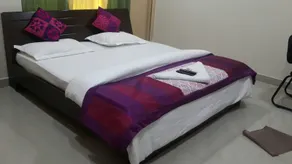 Khyathi Hotels - Room