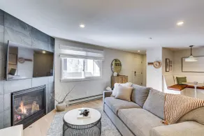 Steps to Free Bus Stop! Updated East Vail Condo - Interior