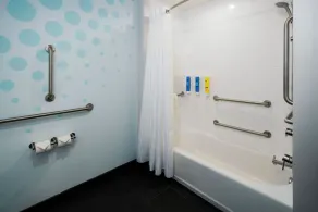 Tru By Hilton Goodyear Phoenix West, AZ - Salle de bain