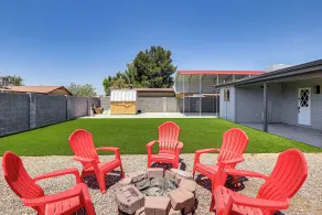 Games of Pool + Nights Fireside! Glendale Getaway - Interior