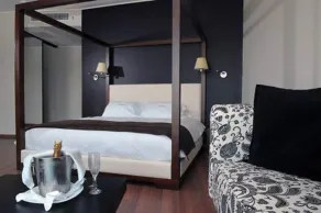 Regency Park Hotel - Room
