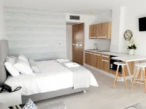 Defkalion - Habitación