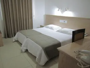 Senator Hotel Apartments - Adults Only - Room