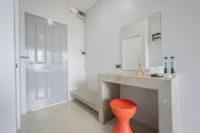C2U Hotel Uthai Thani - Værelse