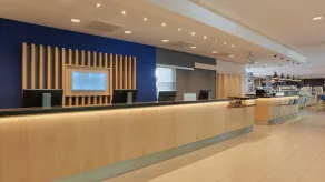 Holiday Inn Express Berlin City Centre by IHG - Reception