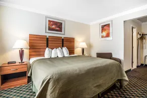 Quality Inn Rutland Killington - Room