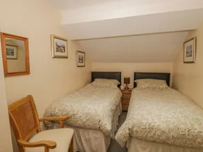 Bobbin Mill Cottage, CROSTHWAITE - Habitación