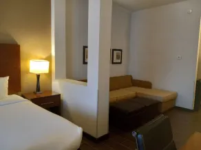 Comfort Suites Farmington - Chambre