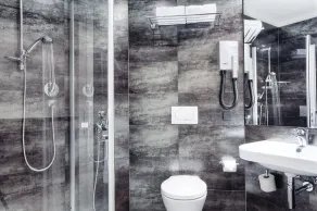 Hotel Internazionale Bellinzona - Badezimmer