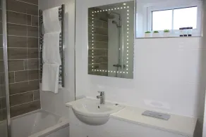 Frinton Escapes - Bathroom