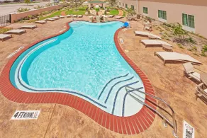 Hilton Garden Inn Midland - Piscine