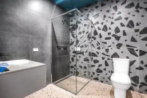Royal Hotel by Nightcap Social - Bathroom