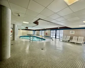 Travelodge by Wyndham Barrie - Piscine