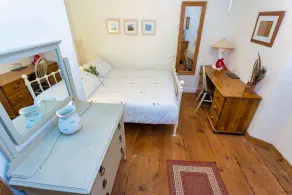 Braunton Magnolia Cottage 3 Bedrooms - Room