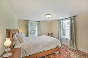 Charming Lambertville Retreat - 1 Mi to River! - Interior