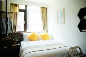 Bee House by Cosmos Creation - Taipei Main Station - Room