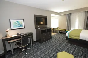 Holiday Inn Express And Suites Pasadena Houston Southeast by IHG - Camera