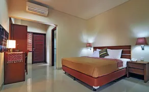 Taman Ayu Town House - Værelse