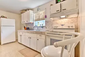 Fishing Pier, Kayaks: Bayfront Home in Palacios! - Innvendig