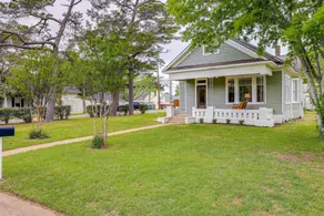Gas Grill & Private Yard: Home in Bellville - Intérieur