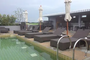 Cheeky Monkey's Samui - Piscina