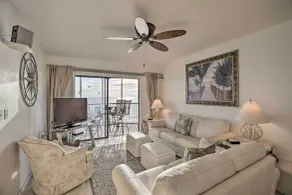 Luxe Beachfront Family Condo w/ Resort Amenities! - Parte interna