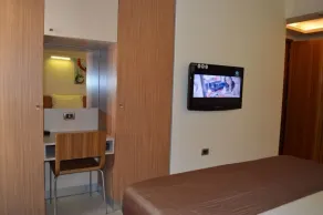Hayali Suites - Room