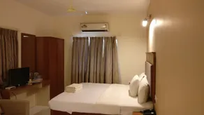 Sai Towers - Camera