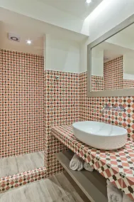 Posidonia Luxury Suites - Badezimmer
