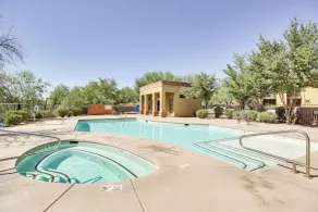 Tucson Condo Rental w/ Balcony + Mountain View! - Interiör