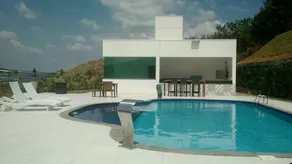 Casa no Mirante de Escarpas - Piscina