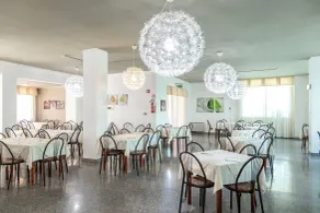 Family Hotel Mediterraneo - Restaurang